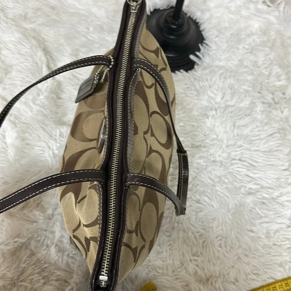 Coach Two Tone Signature Medium Size Tote - Satchel F15112 - Picture 5 of 12